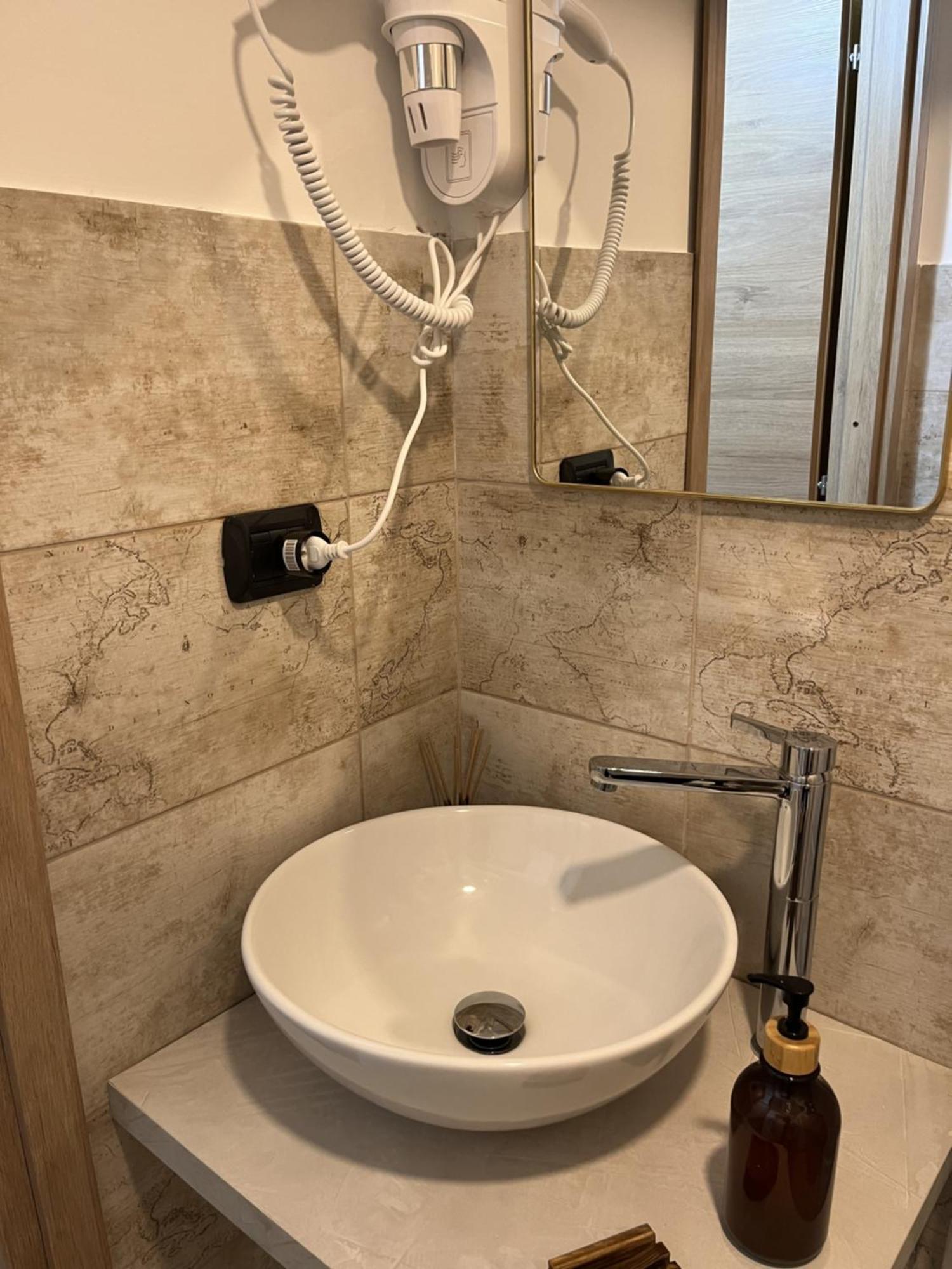 Genova Gold Rooms Εξωτερικό φωτογραφία