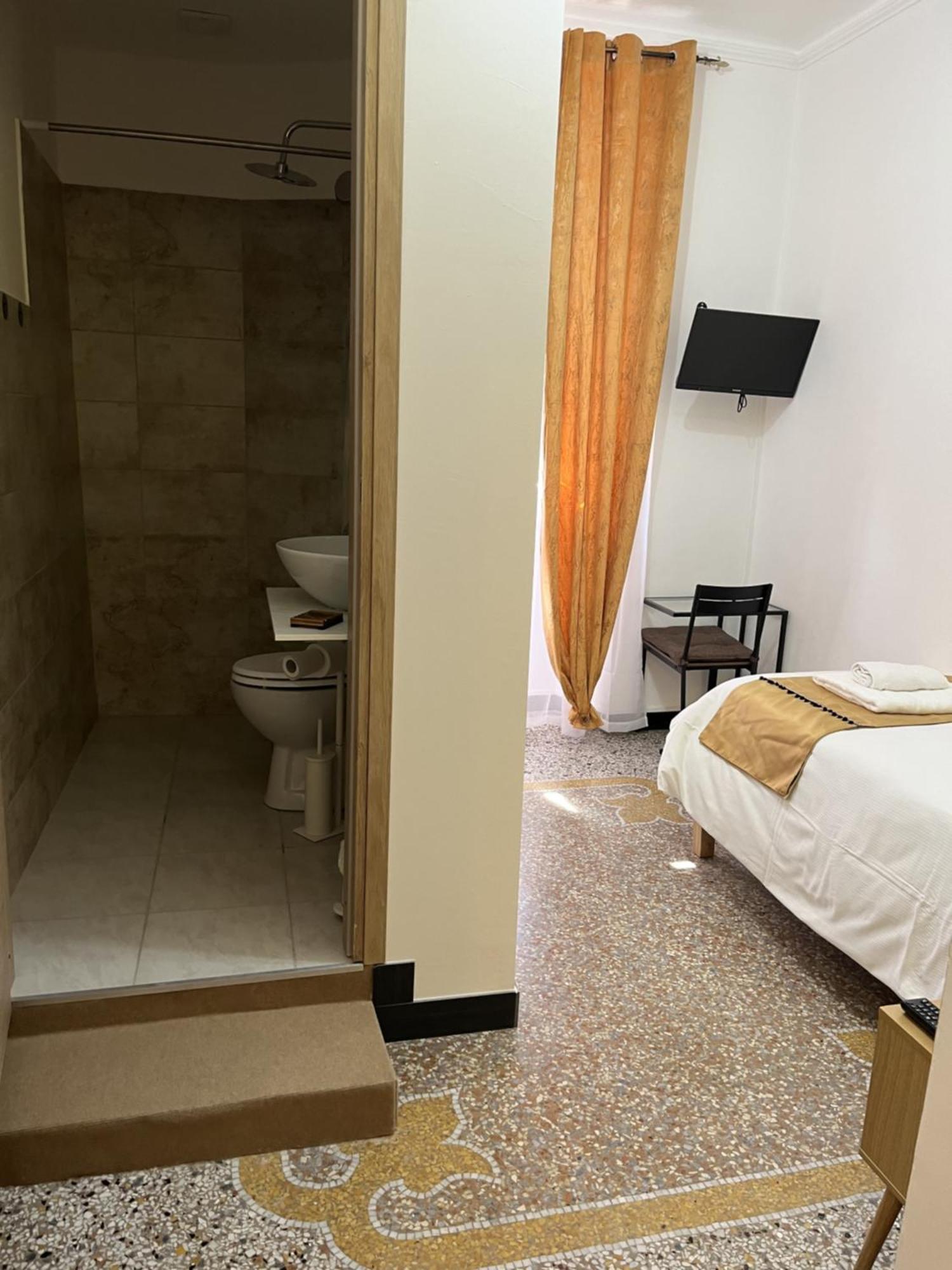 Genova Gold Rooms Δωμάτιο φωτογραφία